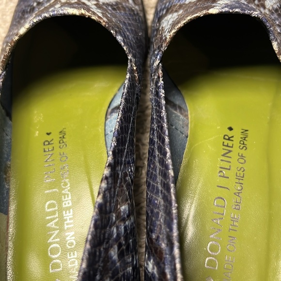 Women’s Donald J Pliner‎ brown leather loafers Snakeskin 5.5 51/2 Flats Comfy - Picture 10 of 16